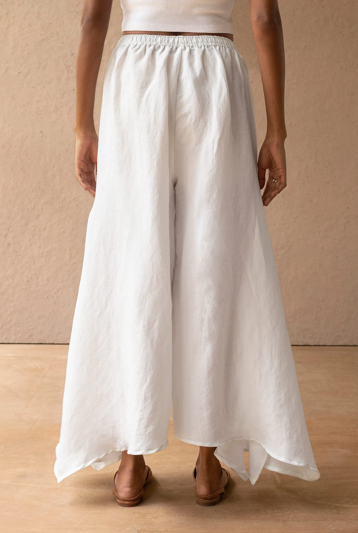 Blanco Flared Pants
